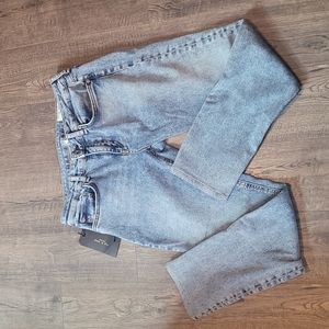 NWT Rag and Bone New York Jeans. Women's size 26. MSRP $195